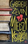 MIĘDZY KSIĄŻKAMI