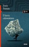 O BYCIU CZŁOWIEKIEM